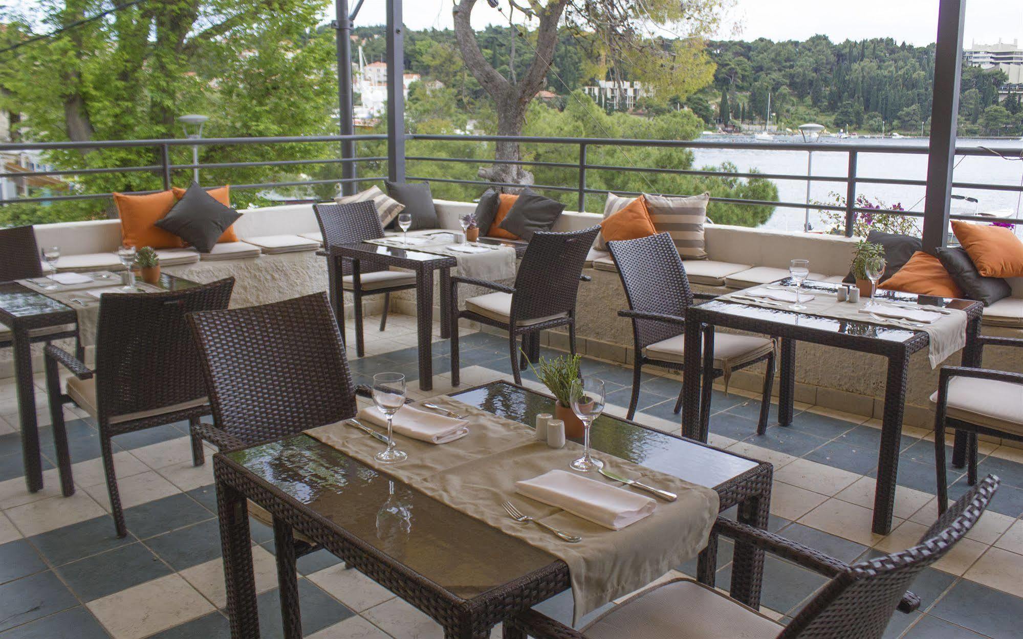 Supetar 5* Cavtat